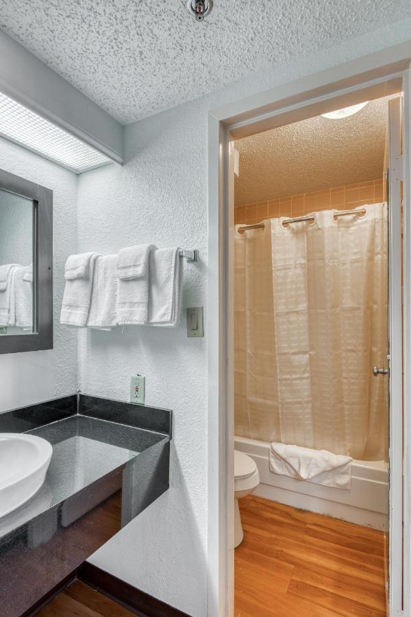 Oyo Hotel Jackson Fairgrounds I-55 Экстерьер фото
